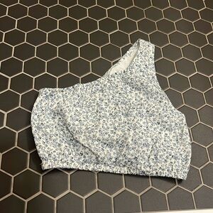 floral one shoulder crop top